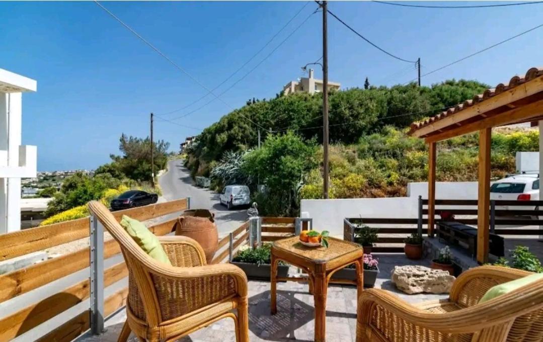 The Holiday House 3 Heraklion  ภายนอก รูปภาพ